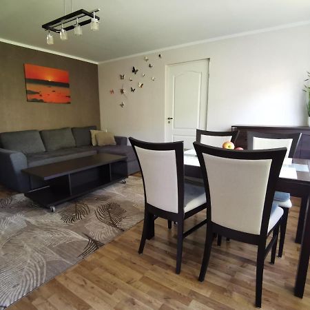 Kesklinna Silla Apartment - Free Parking 派尔努 外观 照片