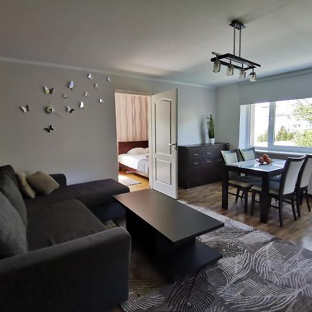 Kesklinna Silla Apartment - Free Parking 派尔努 外观 照片