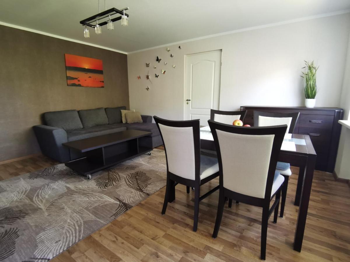 Kesklinna Silla Apartment - Free Parking 派尔努 外观 照片